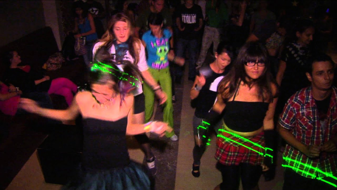 Joy @ Live B Day's Massacre 2012 Party Center 4KM part 2