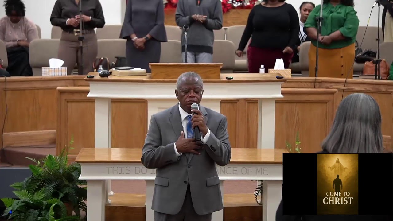 Sermon Topic:  Be the Light!
