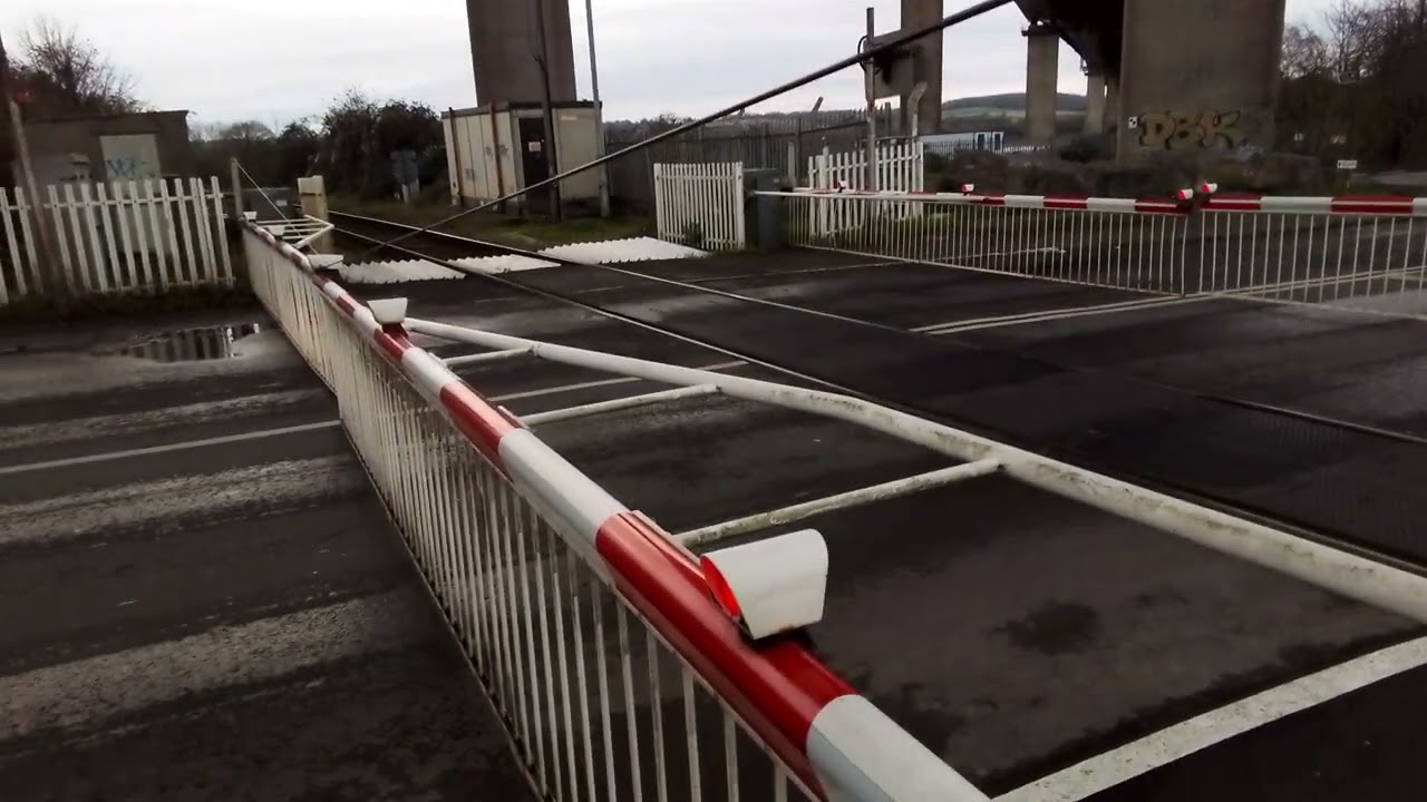 Avonmouth Dock Junction Level Crossing - Bristol (22/12/25)