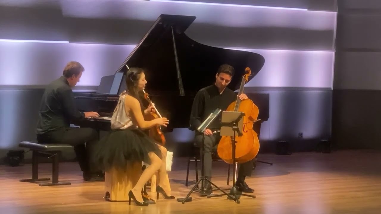 Irina Pak, Payam Taghadossi, Alexander Boeschoten: You Raise Me Up 2.11.2024 im ZKO Haus