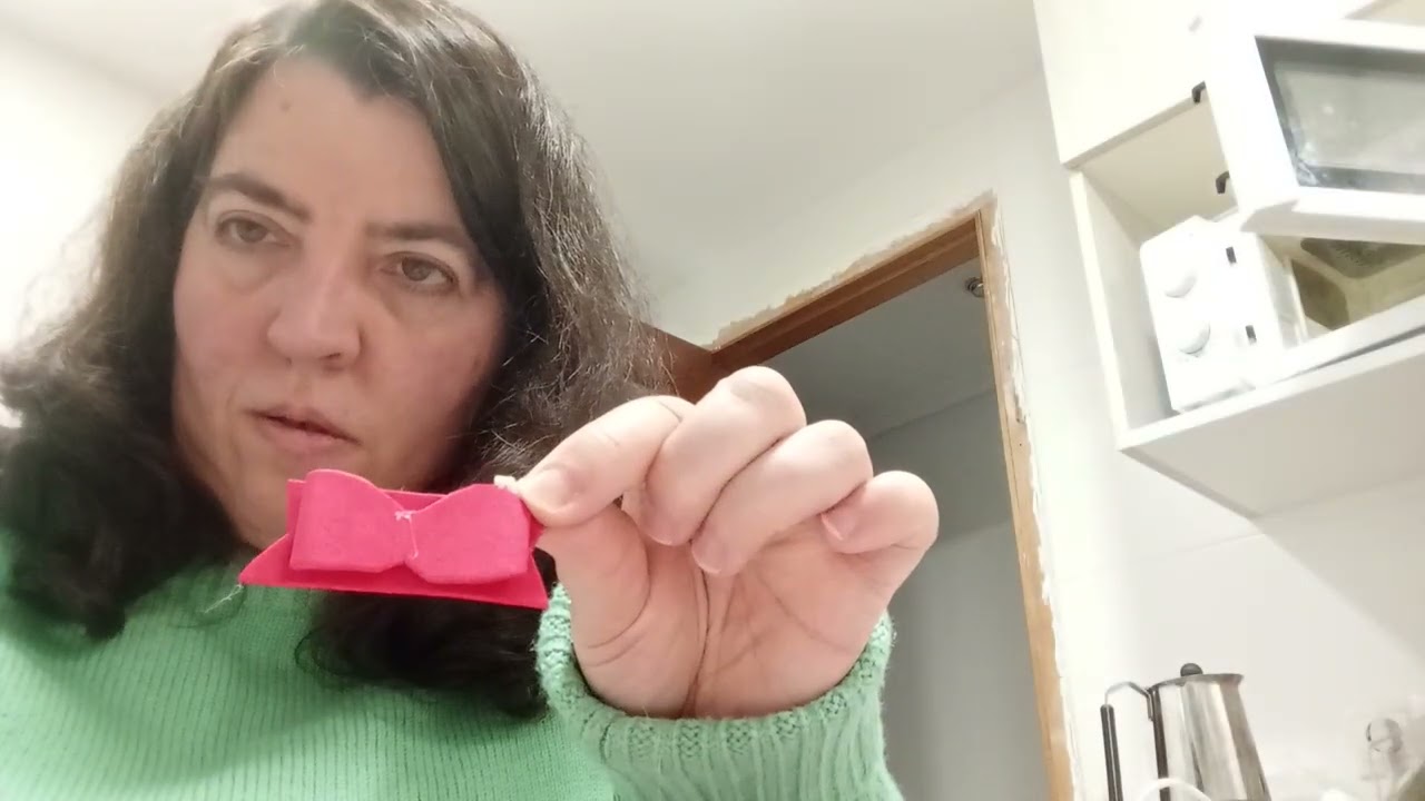 Lazos rojos para San Valentín. #fofuchas #gomaeva #sanvalentín