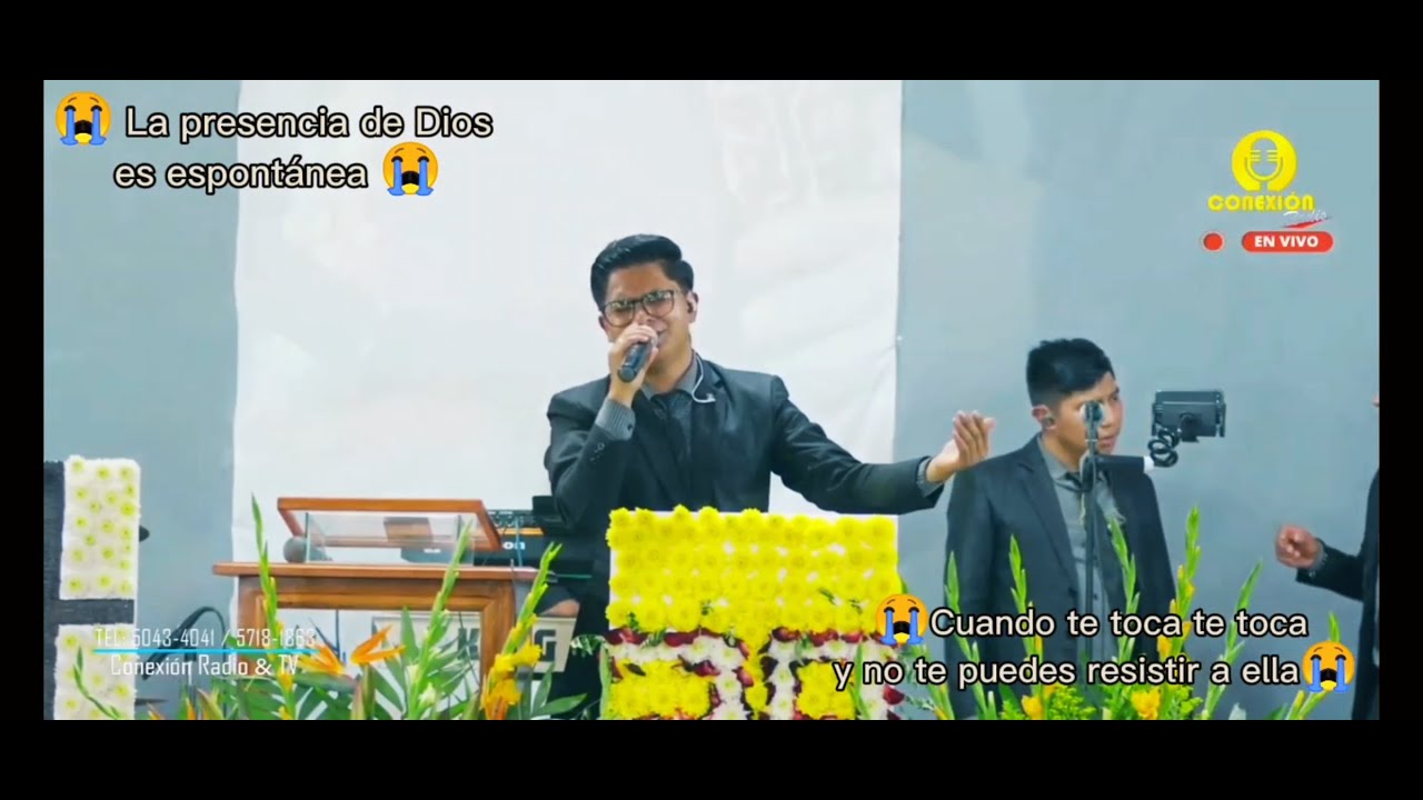 Ministrando con el tema Un Grano De Arena - Orquesta Bendición (EnVivo)