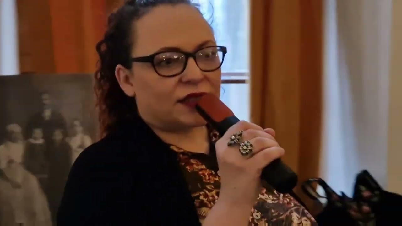 Pogadanka z Agnieszką Pawlitko: Żywotek - piękno stroju cieszyńskiego w Cafe Muzeum