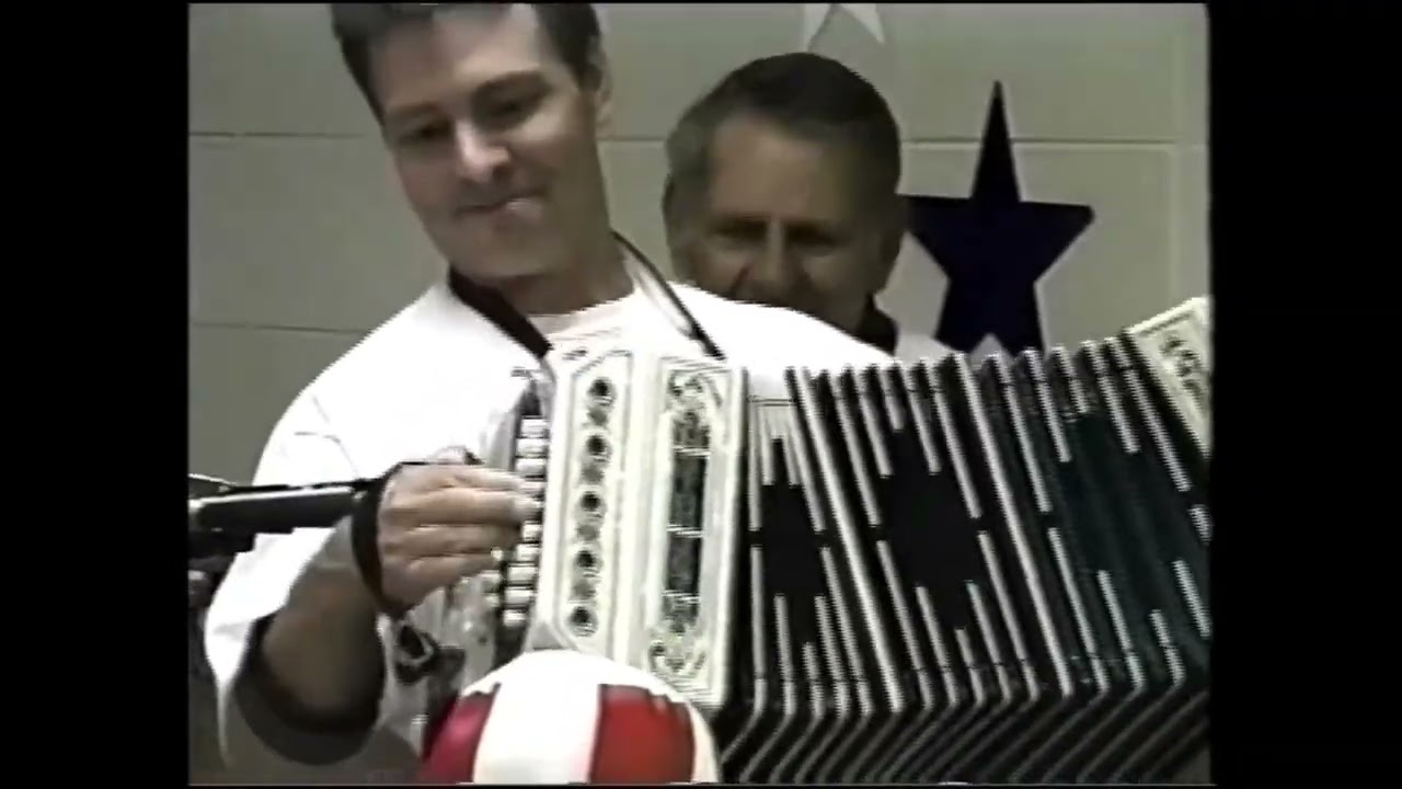 Allenton Concertina Jamboree 2002 - Bartender’s Polka - Jon Dietz,  Vinny Lech & Friends