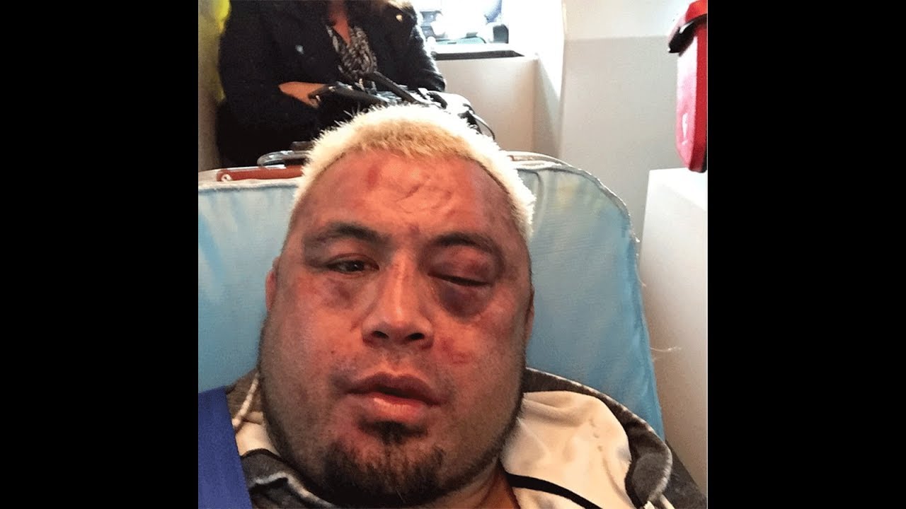 Mark Hunt - Iron Chin Compilation/Highlights