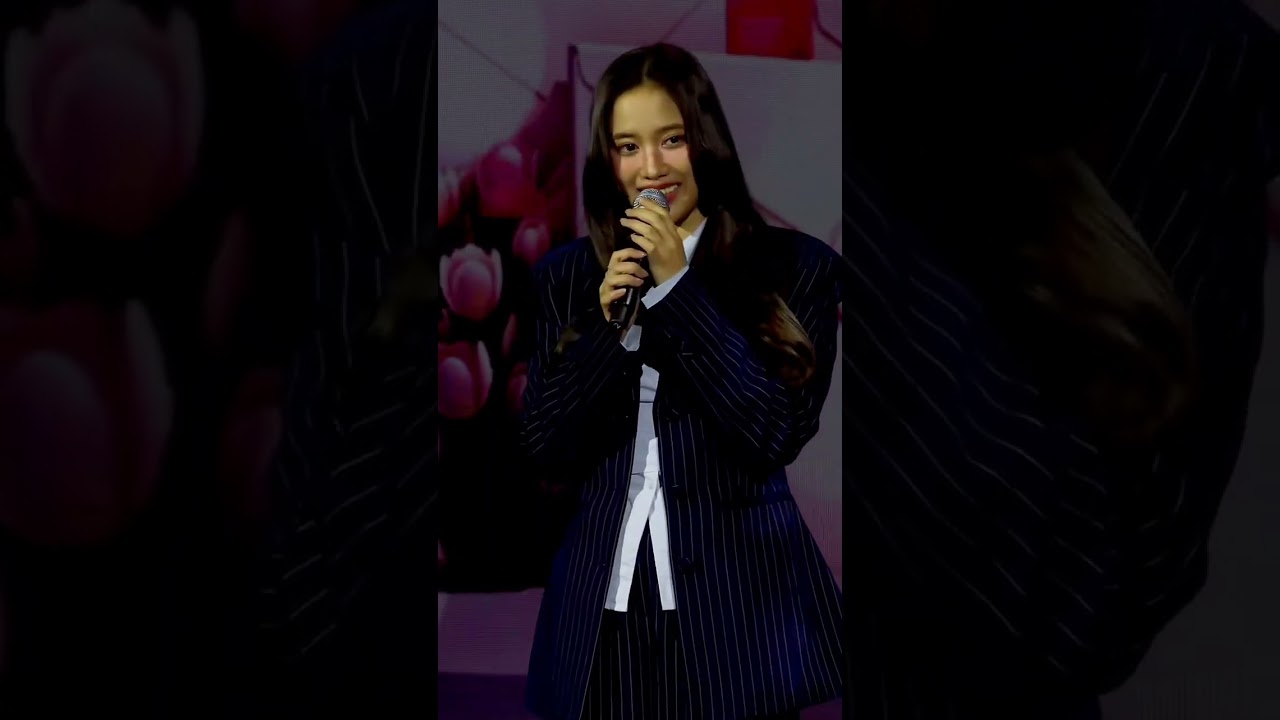 Freen Sarocha  TaiPei Fanmeeting #freenbecky #GirlFreenTaiPeifanmeeting #srchafreen #beckyarmstrong 