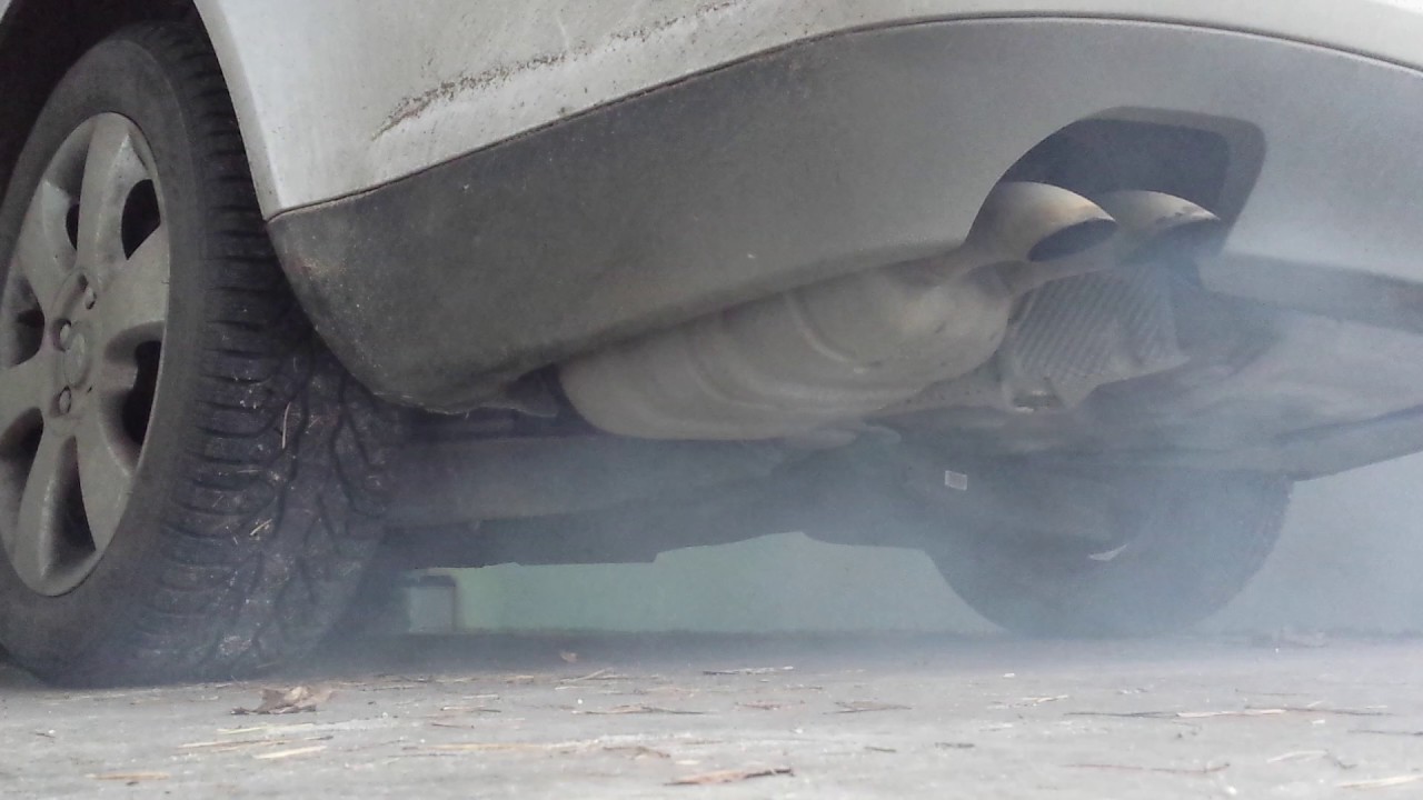 Cold start diesel exhaust smoke