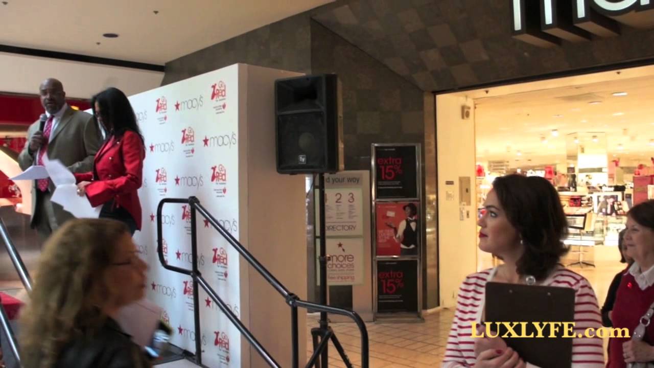 Sharzad Kiadeh Beauty Host