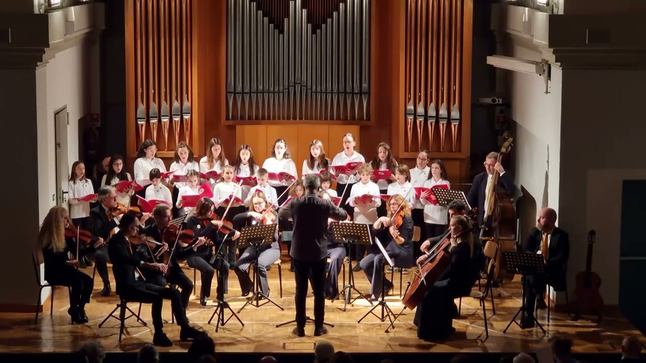 W.A Mozart - Dona Nobis Pacem - Piccolo Coro 