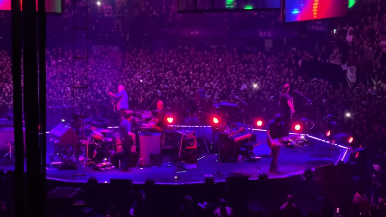 Radiohead - Let Down live full stage @ o2 November 24, 2025