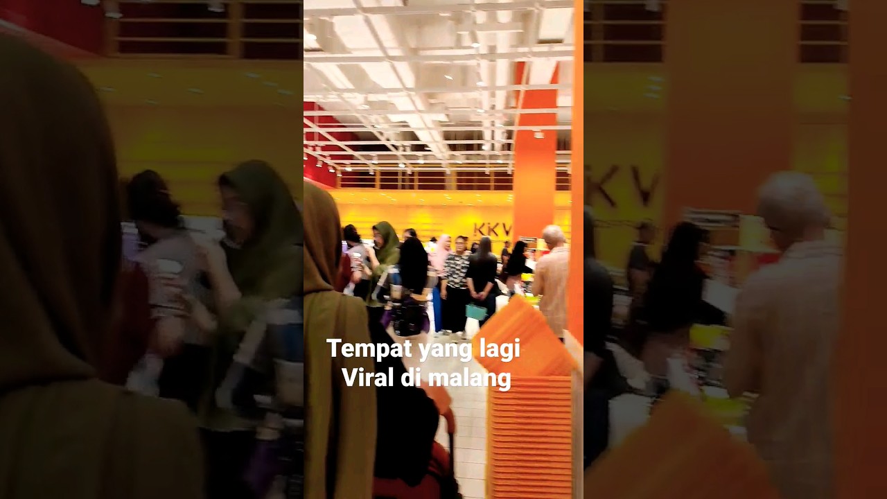 Tempat Viral di MoG Malang @banksarung #shorts
