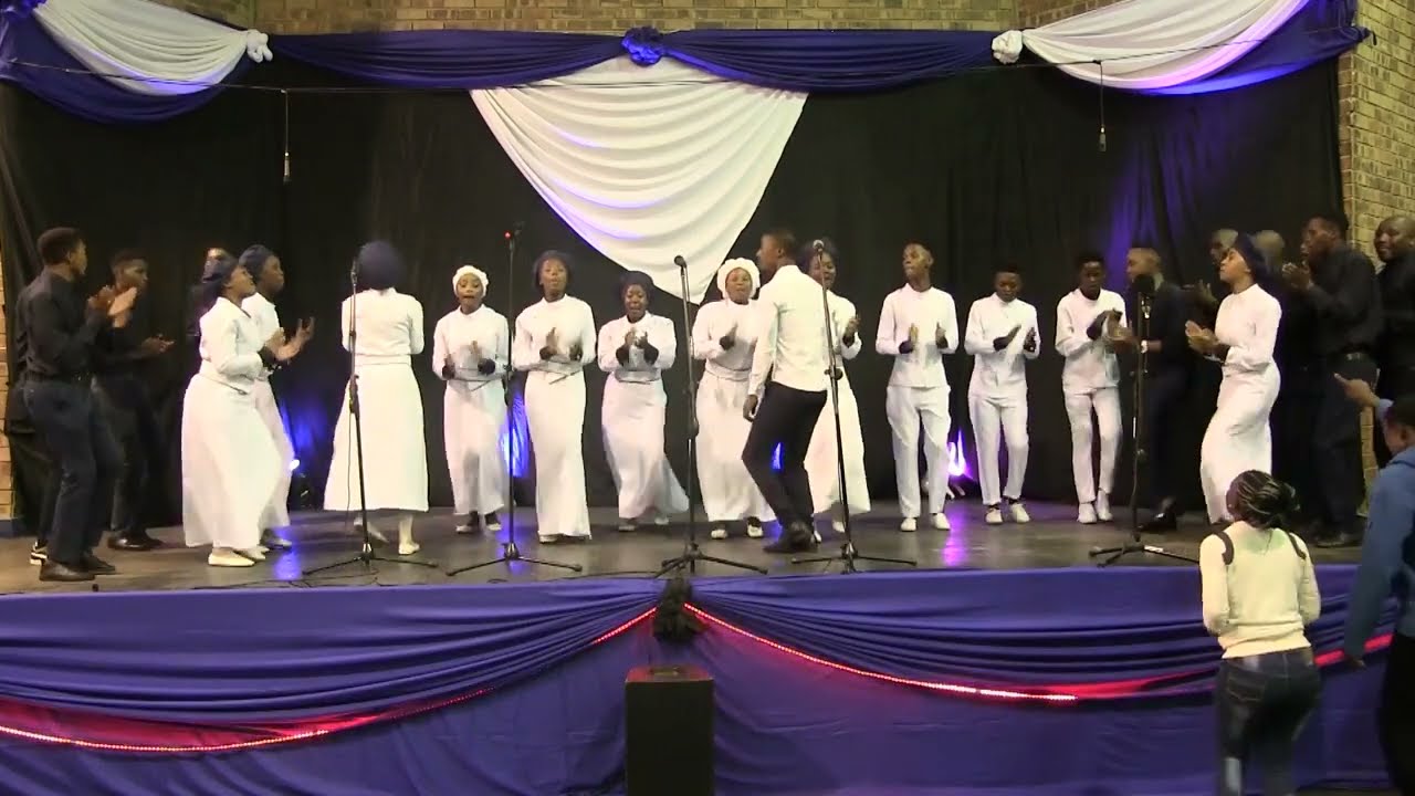 D Choir on stage I  Naledi Hall Night Show