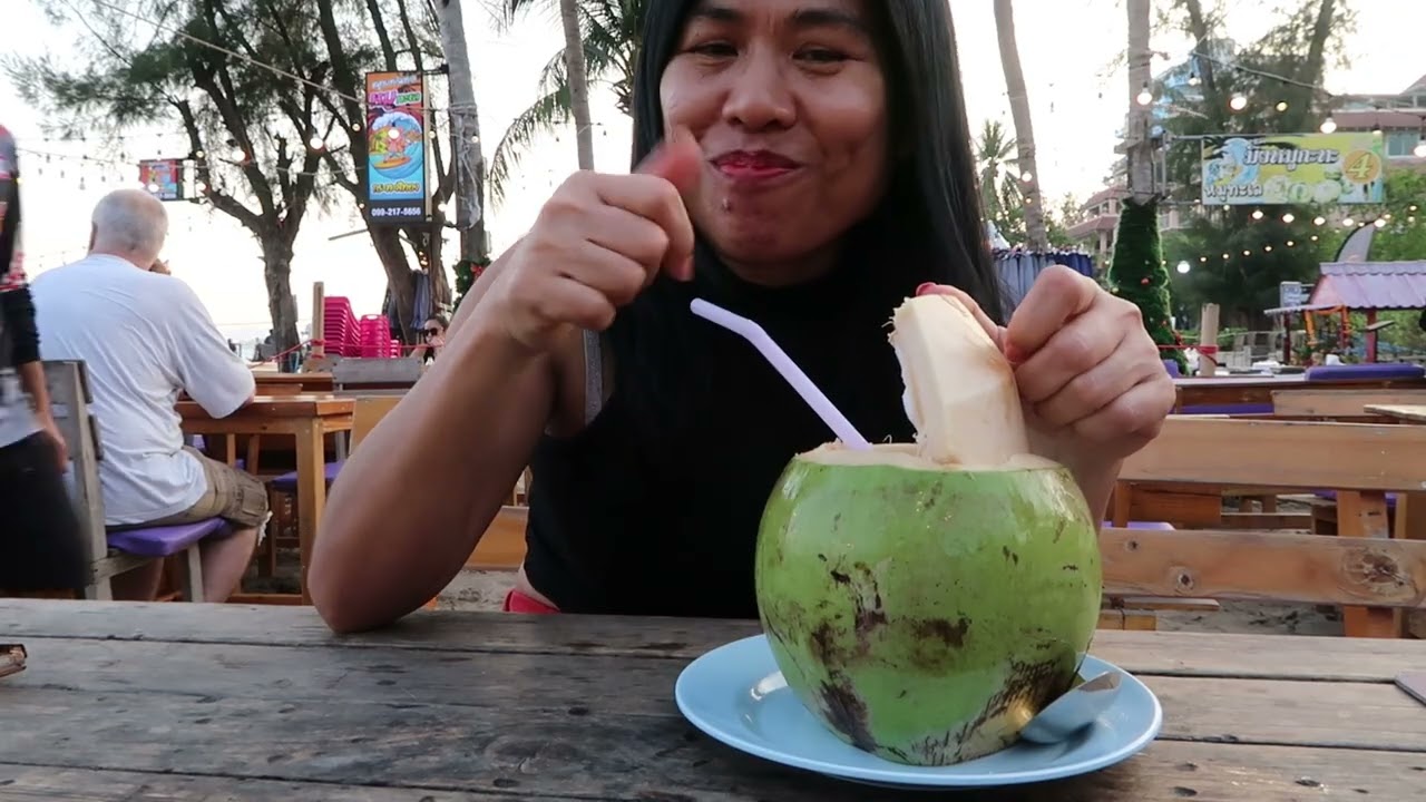 We bezoeken wat khao takiap en we hebben een afspraak met de makelaar.