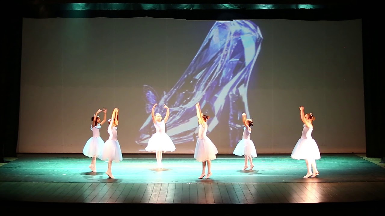 Ballet infantil - A Fada Madrinha e a Cinderella -  Senna e Magia