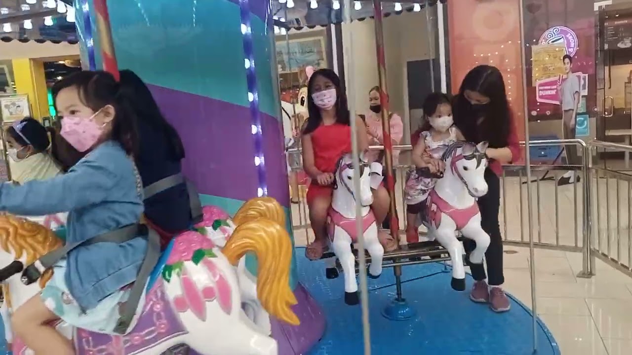 Carousel Time with Ally and Leigh @ SM Molino