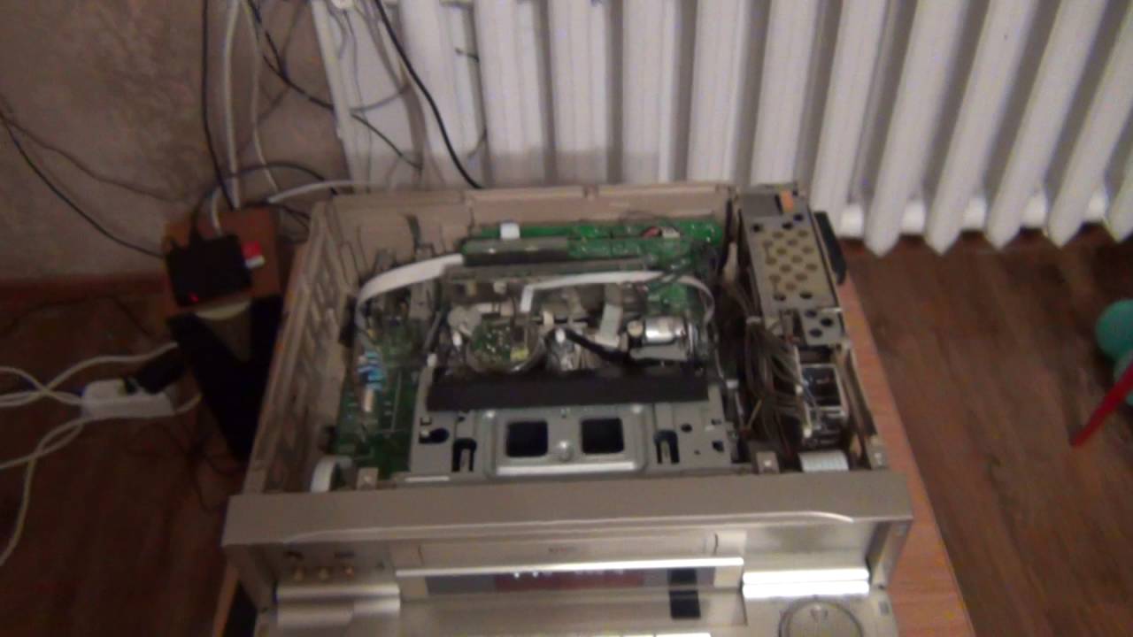 Видеомагнитофон JVC(VICTOR) HM DR10000 D-VHS S-VHS -ET