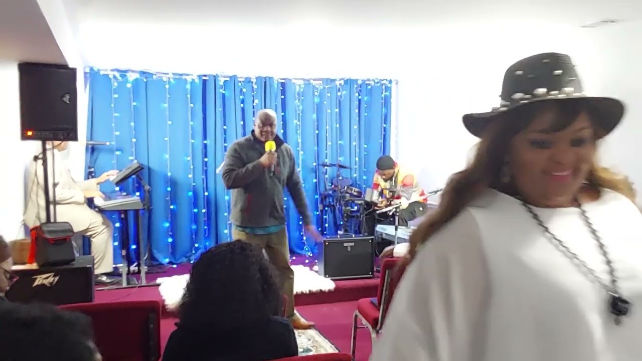 Empowerment for Greatness Apostle Titus kaindeneh R C M I Sunday divine service 021