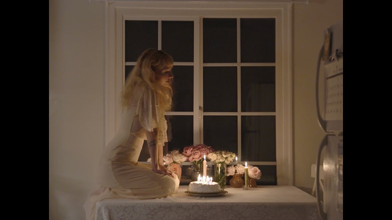 Gal Musette- Want (Official Music Video)