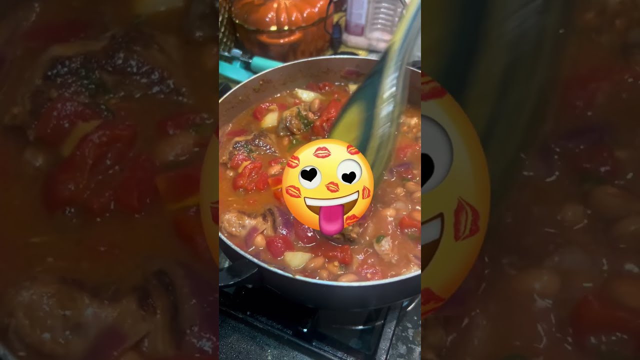 Muslo De Pavo Guisado Con Frijoles pinto!!!#comida #saludable Te encantara.
