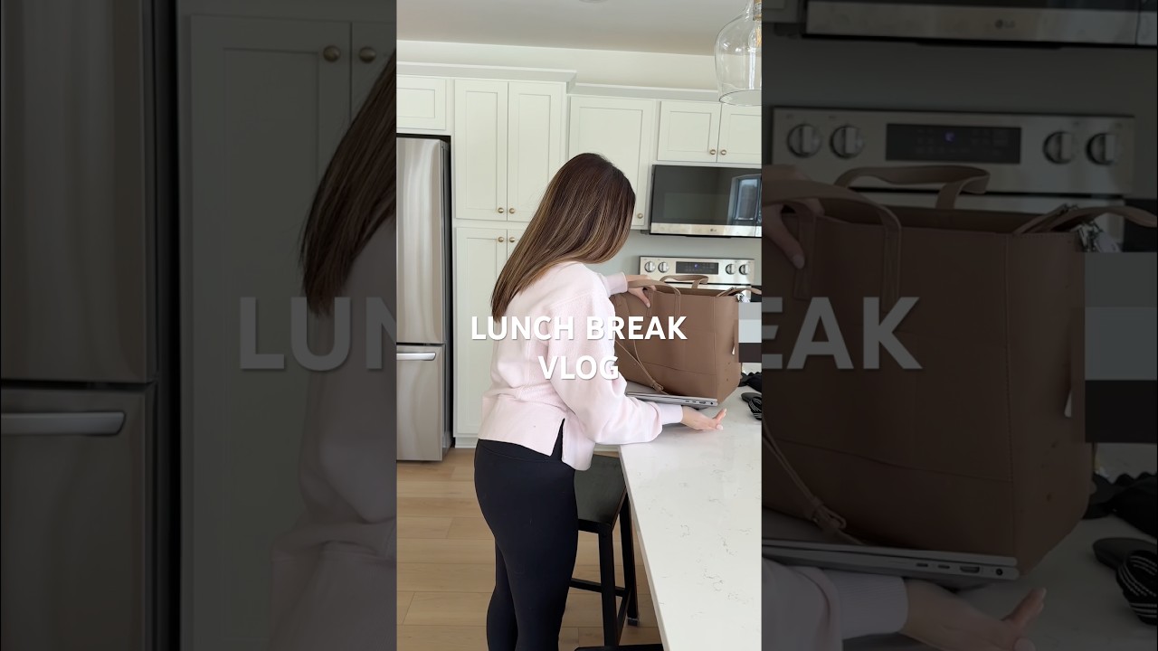 do I ever have a chill lunch break? no 😂 can&rsquo;t wait to fully moved! #vlog #mom #workingmom #vlogs