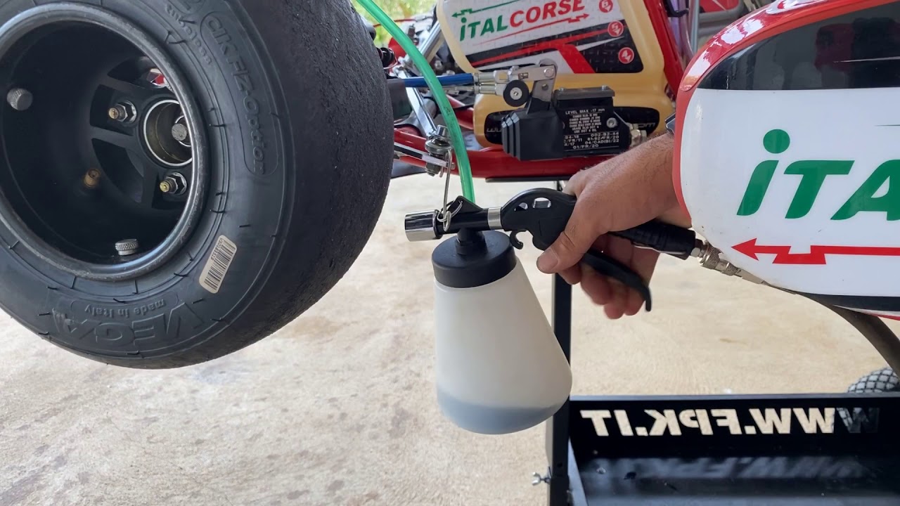 Sostituzione olio freni e spurgo ven 09 kart kz 125 -replacement and bleeding of kart kart brake oil