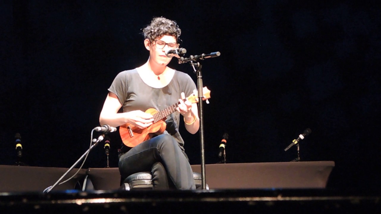 Here Comes a Thought — Rebecca Sugar at the Red Team show on JoCo Cruise 2017