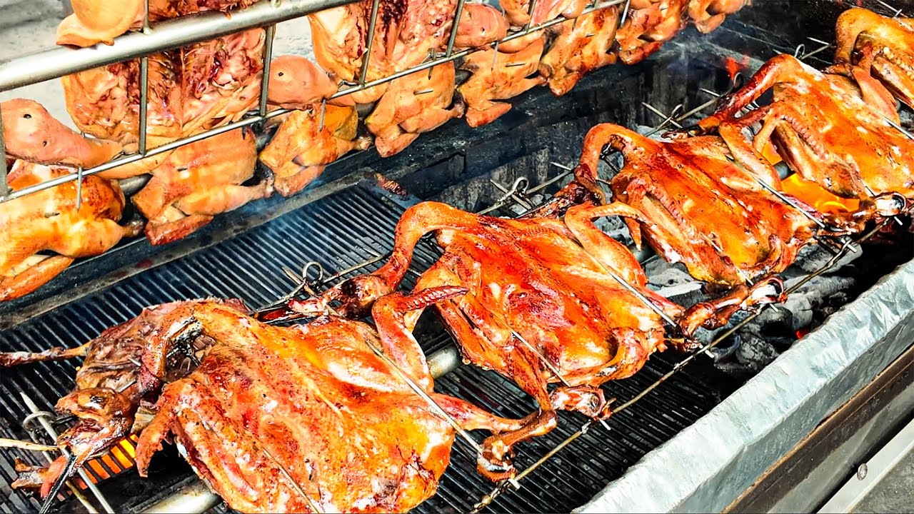 🔥 Street Roast Duck is Famously Delicious | Crispy & Juicy Cambodian Street Food 🍗🇰🇭
