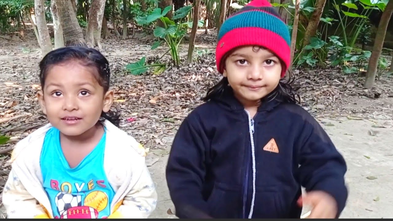 খালে একটা কুমির এসেছে তোমরা কুমির টি কে মারবে কিভাবে | Afra Jannatul | Tiya Pakhi | Cute Baby