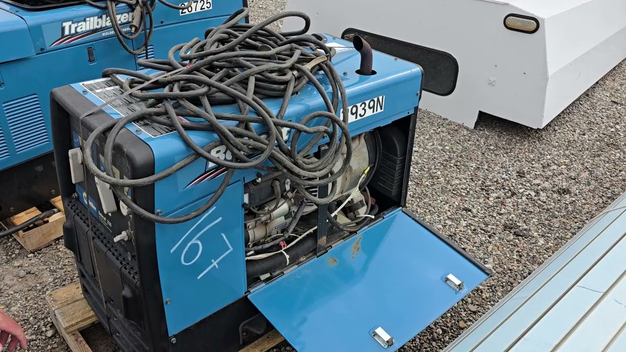 Miller Bobcat 250 AC DC Welder Generator Engine
