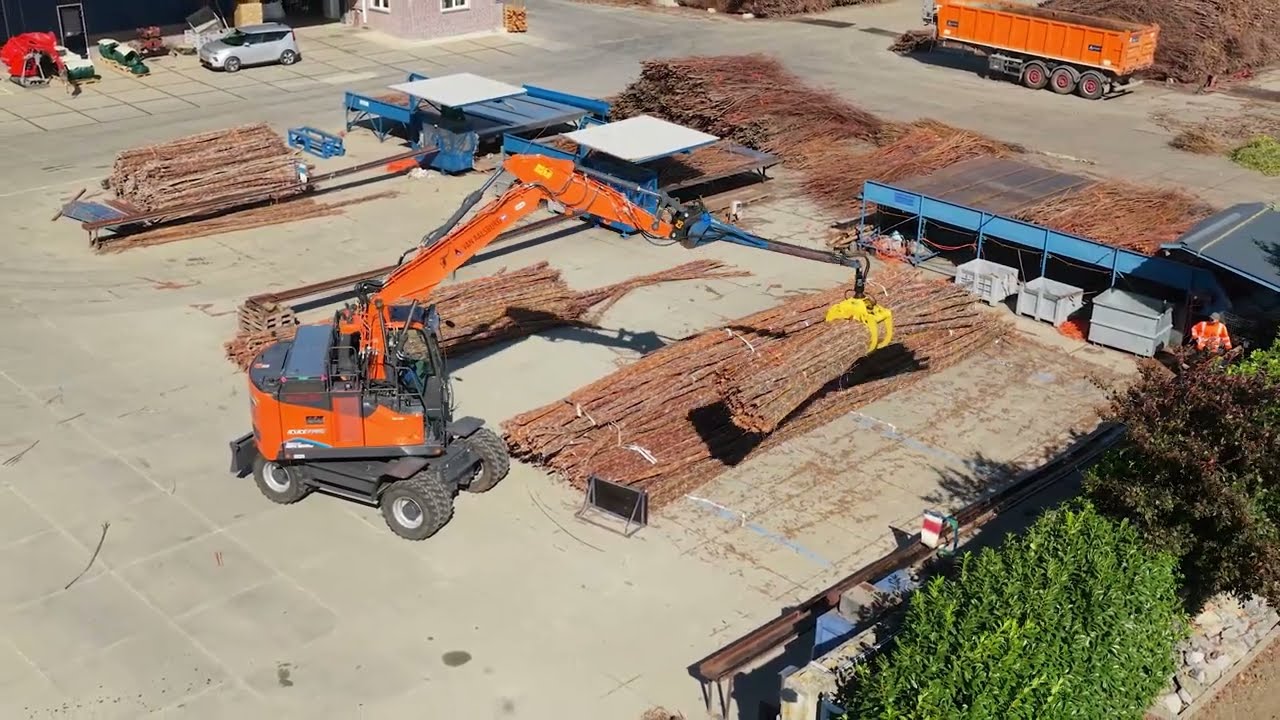 2025 09 | Wiepen draaien | Faschinen | van Aalsburg BV | wilgen wiepen - naaldhout wiepen