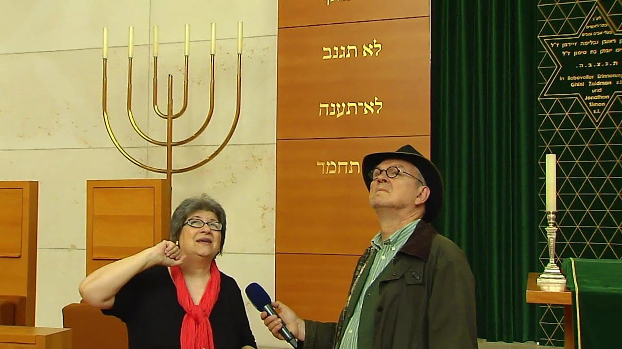 In der Synagoge am St.-Jakobs-Platz in München