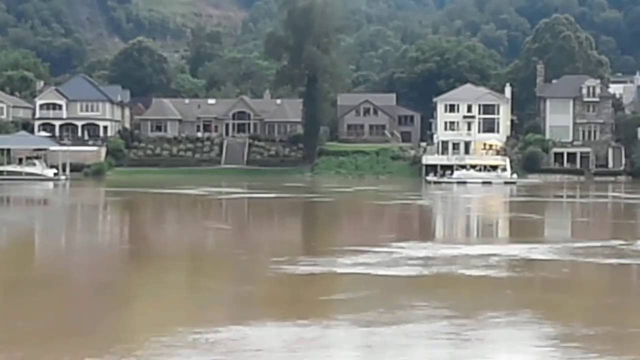 Charleston W.V.... Historic Flooding Kanawha River Crest