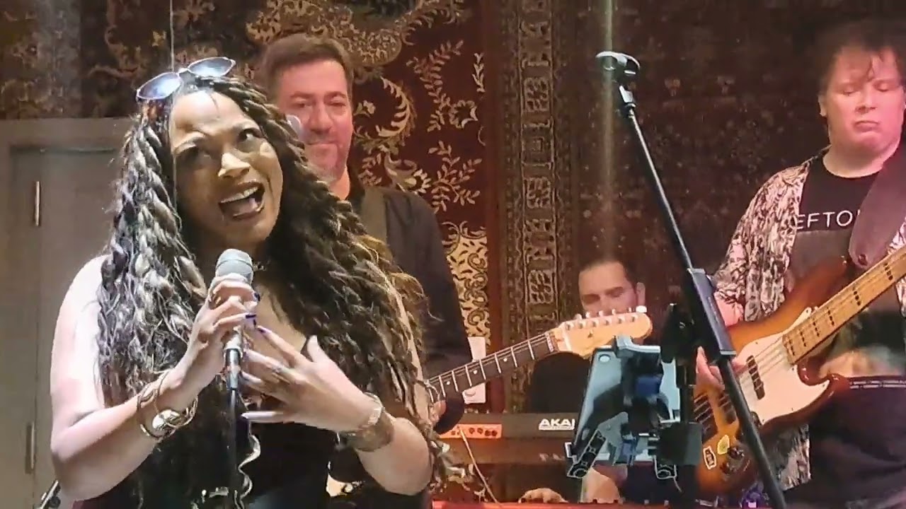 Gapa & Mečiar Blues Connection feat Adeama Walkowiak