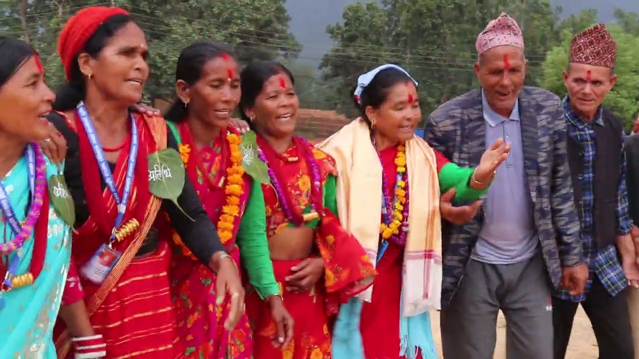 बिद्यापुरमा आयोजित देउडा//रतन देबकोटा संग जेन्जी जन्माउछु भन्ने को हुन? हेर्नुस पुरा भिडियो!