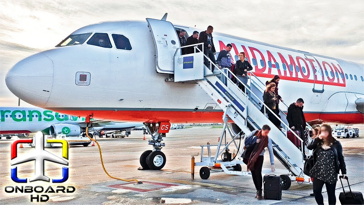 TRIP REPORT | LAUDAMOTION (Ryanair) | Spring Morning Flight | Vienna to Valencia | Airbus A321