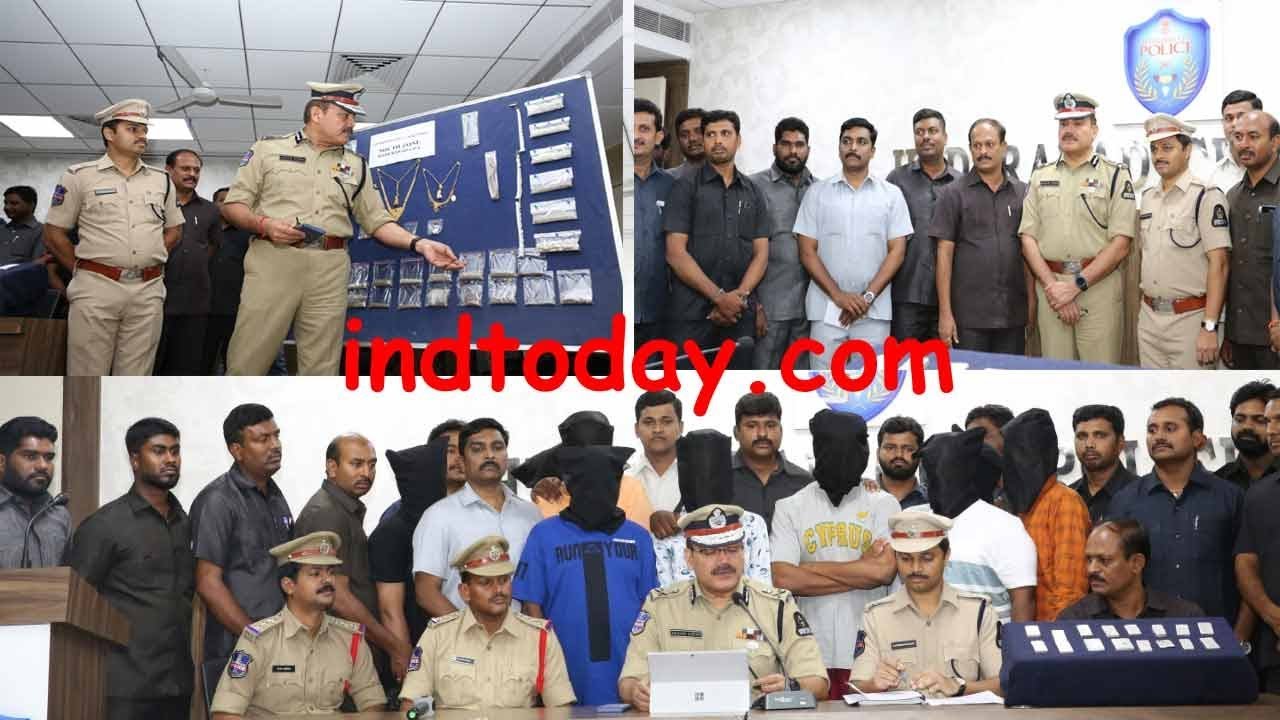 Nine Member Dacoit Gang Arrested