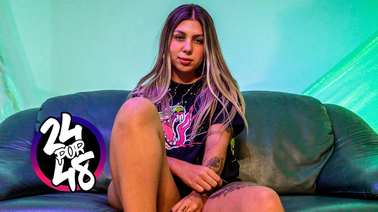 AQUARIANA (Clipe Oficial) Pamela Sara (PLVCO)