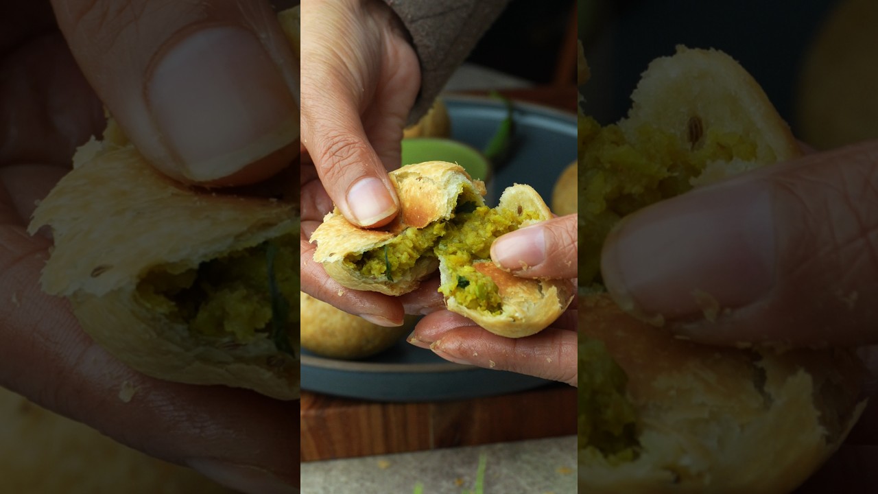 Ultimate Khasta Matar Kachori 😋 | Street Style Crispy Kachori #shorts