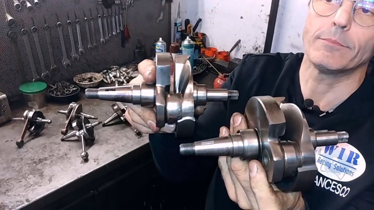 41 - The shape of the crankshaft: 2 stroke rotary valve - part 1 of 2