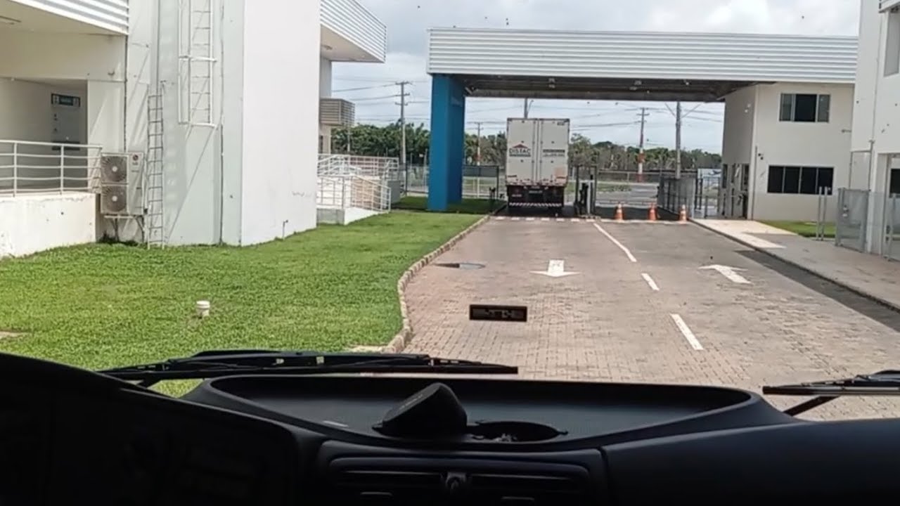Fazendo a coleta de material do Maranhão para o Piauí 