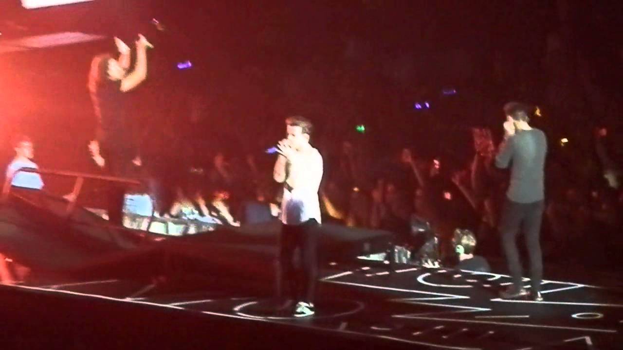 One Direction | OTRA London - Through The Dark | 25-09-15