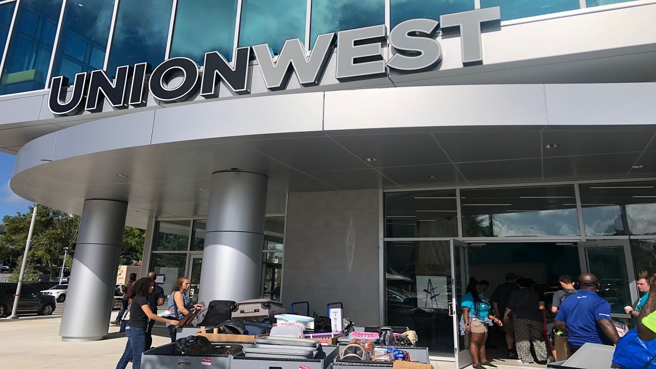 Students move in to new UCF campus