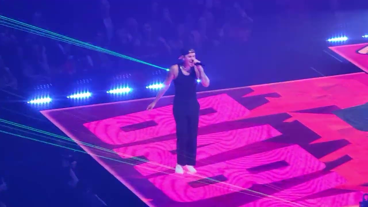 Justin Bieber - Baby (Cincinnati, OH) Justice Tour 2022
