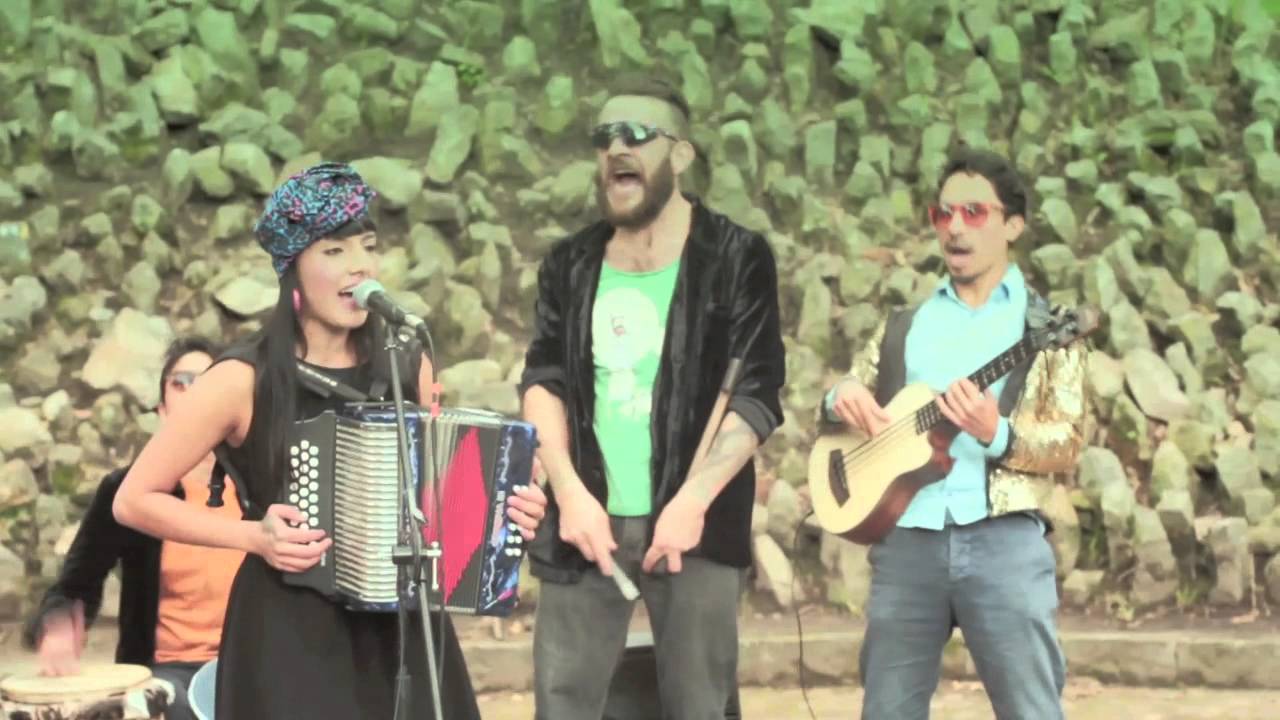 Cumbia Cachaca