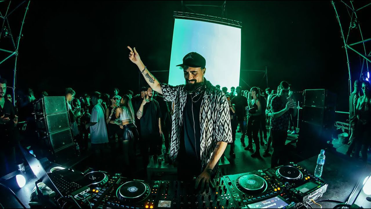 MIRAGE Online By Henry Saiz 98 CLUB SESSIONS
