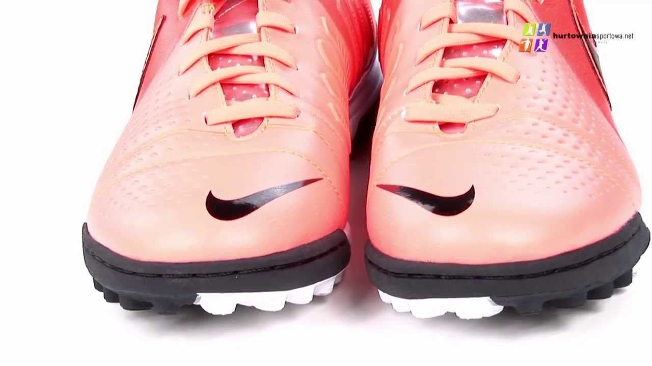 Buty piłkarskie NIKE CTR360 Libretto III TF 525169-800