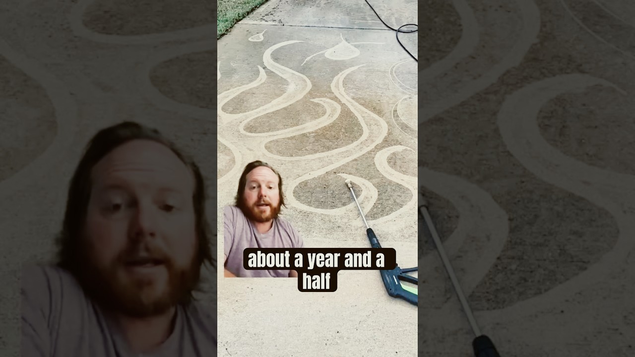 I never expected drawing pictures with my #pressurewasher would become a thing. #powerwashingart