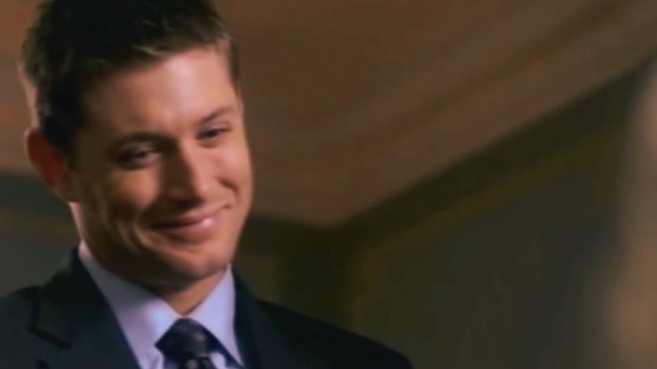 Jensen Ackles - Right Round