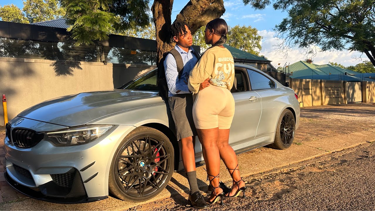 GOLD DIGGER PRANK AS A SCHOOL STUDENT IN SOUTH AFRICA!!