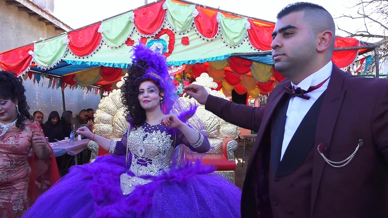 KINA  TORENi  SEVGiLi  ve  GURSEL   ORK MESTANLAR
